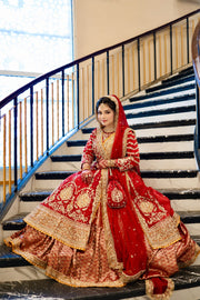 Pakistani Bridal Peplum Lehenga Choli – Red &amp; Gold Heritage Ensemble