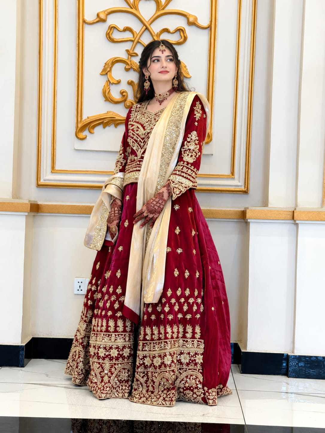 Maroon Bridal Lehenga Choli / Wedding Wear Ensemble